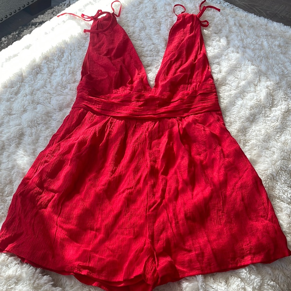 One Clothing Red Romper NWT (L)
